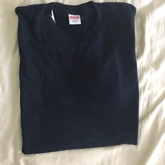 AUTHENTIC Supreme t shirt - Picture 4 of 4