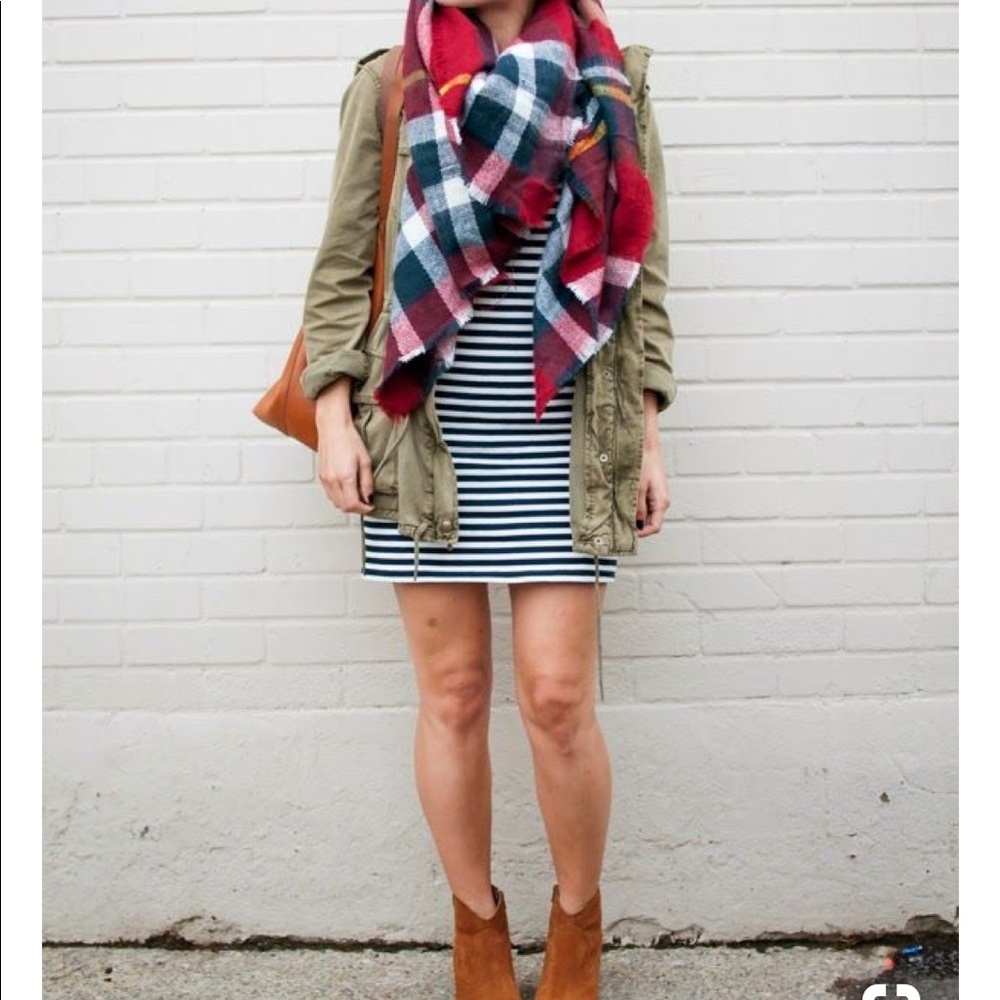 Freeway Copland Black and white stripe dress  - Picture 2 of 6