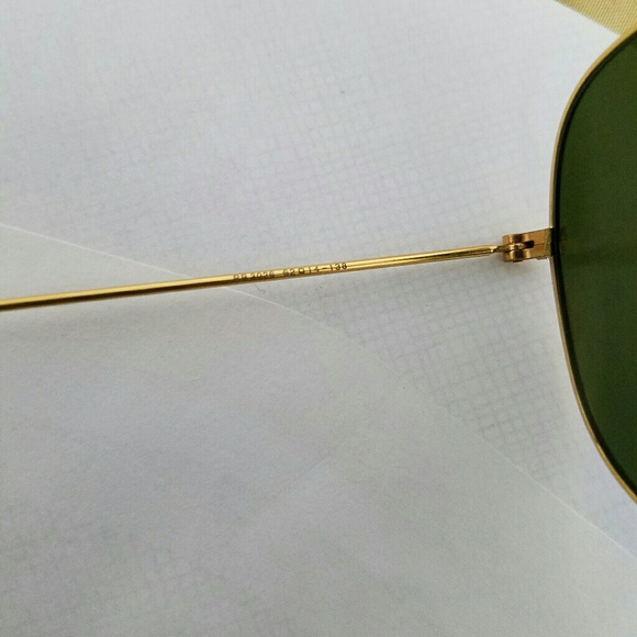 62mm aviator sunglasses with glass lens.