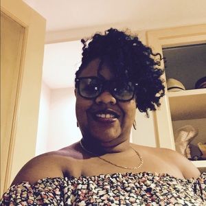 Meet your Posher, Indiria