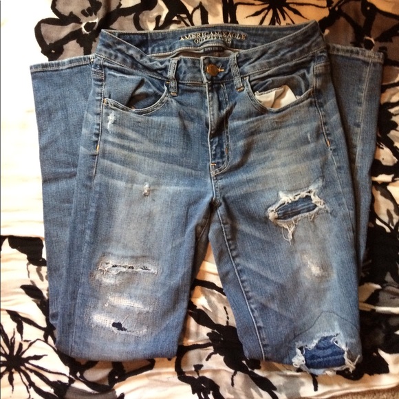 Patched American Eagle Jeans - Picture 2 of 5