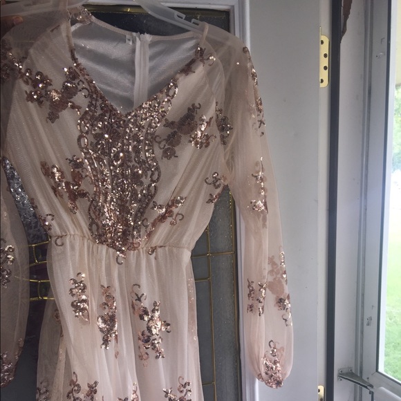 Romper - Picture 2 of 4