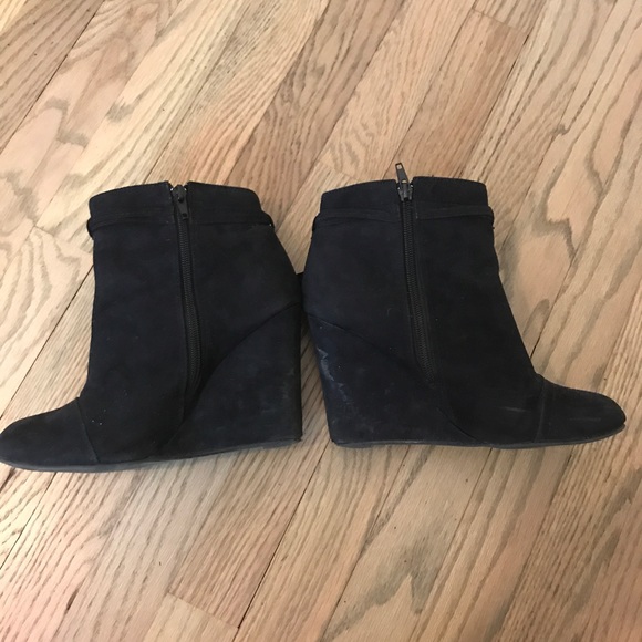 Black swede ankle wedge boots - Picture 6 of 6