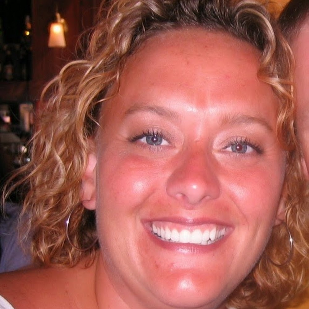 Meet your Posher, Corin