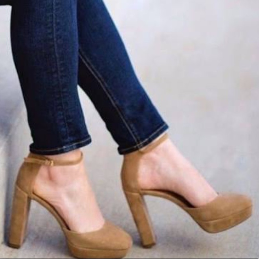 banana republic mocha pumps