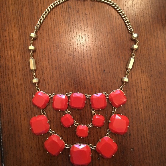 Stella & Dot Olivia Bib Necklace - Picture 2 of 3