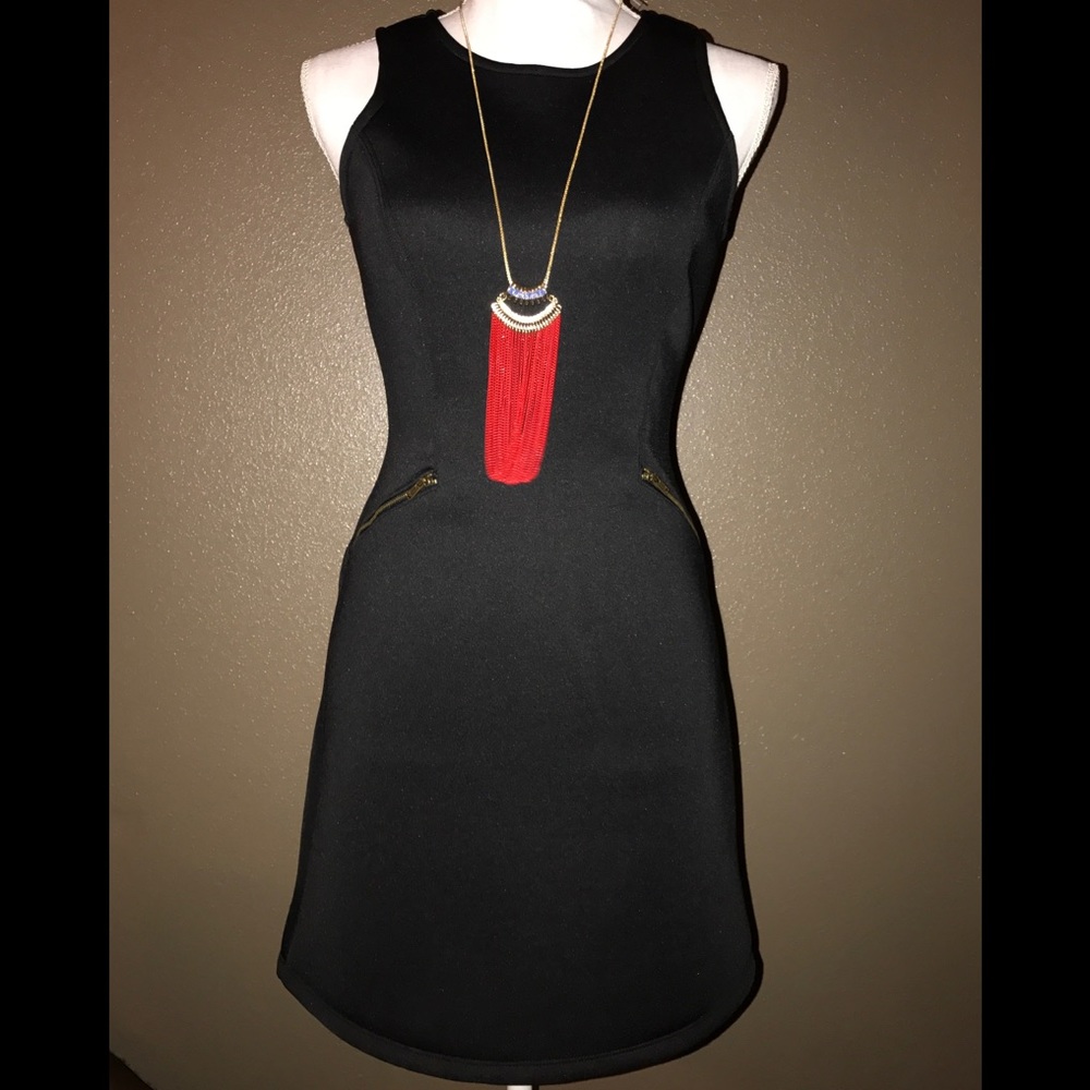 New Steal Deal💝Monteau Dress