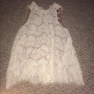 Creamy flower lace tank top