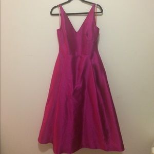 Stunning Monique Lhuillier Midi Ballgown