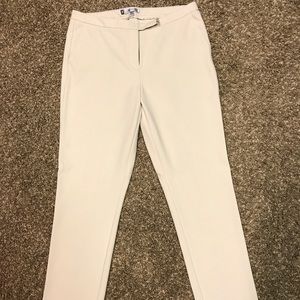 Jennifer Lopez cream colored dress pants. Size 8
