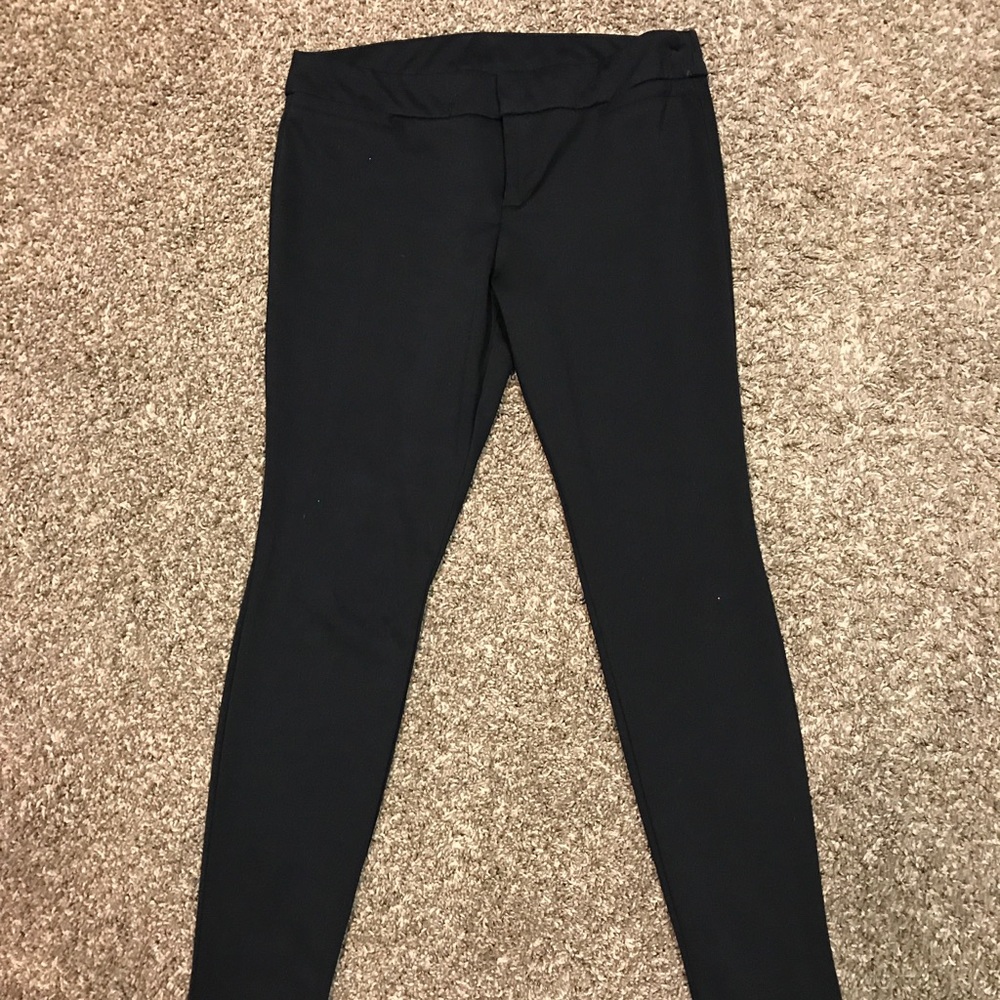 Black skinny dress pants. Size 8