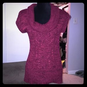 Burgundy sweater top