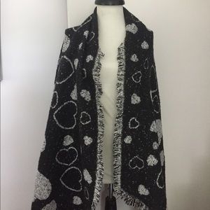 NWT Betsey Johnson Blanket Wrap