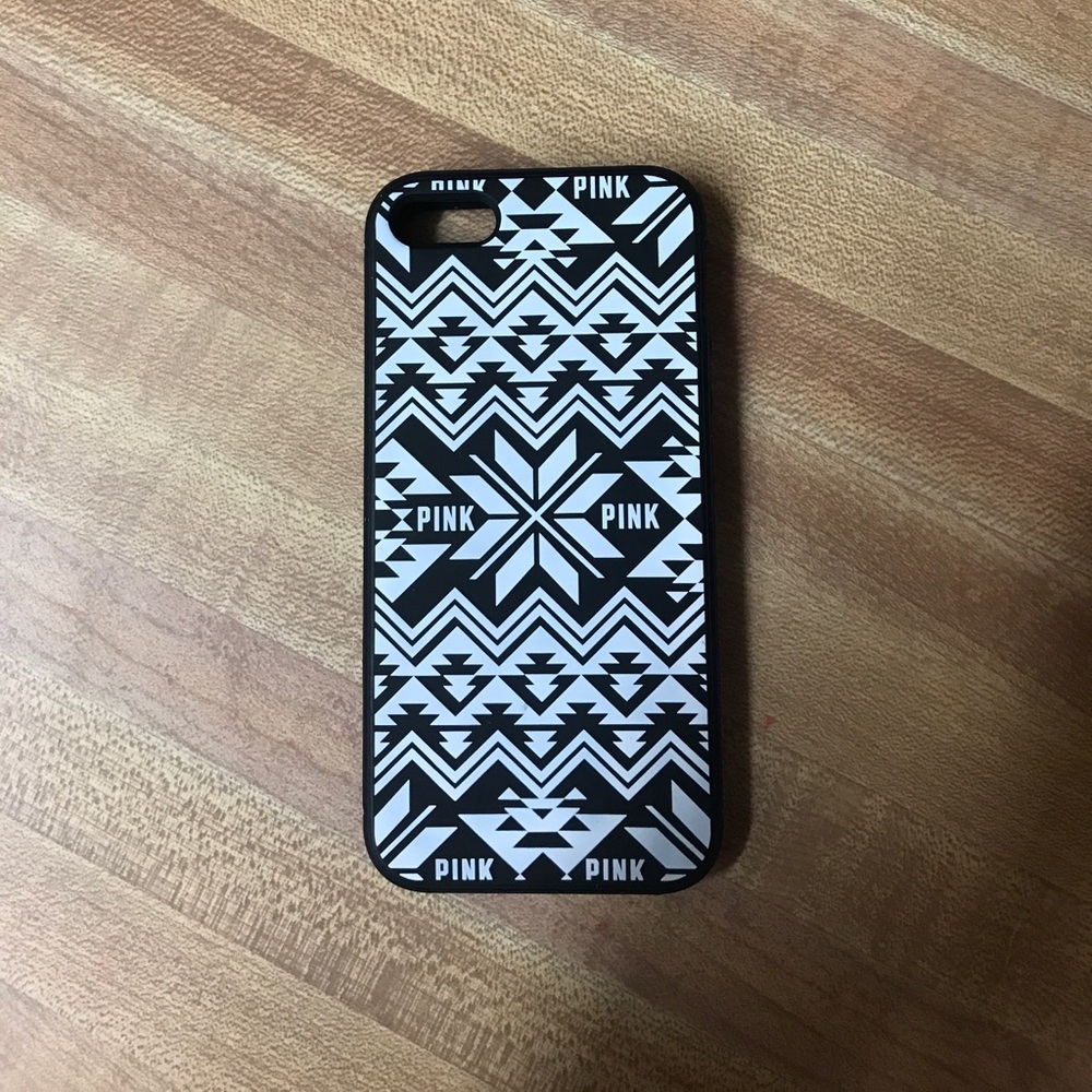 VS PINK iPhone 5s phone cover