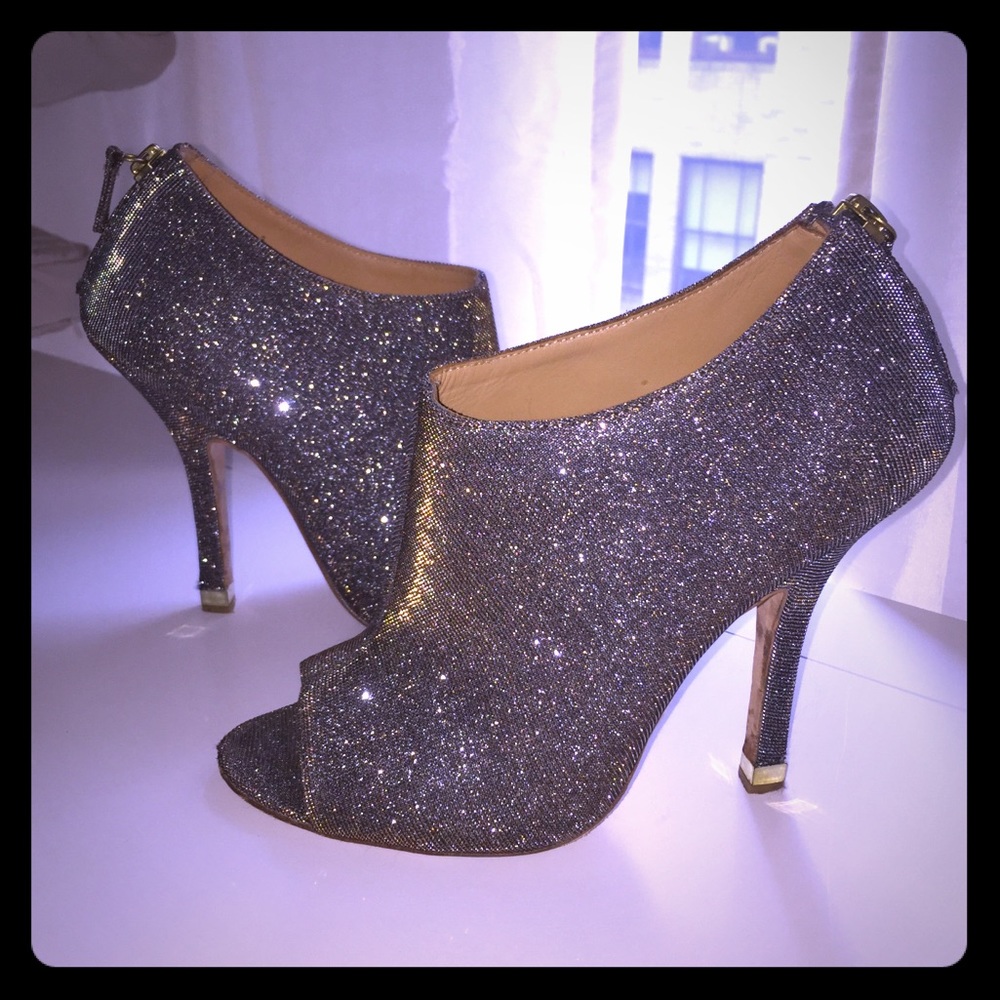 Badgley Mischka Metallic Mysti Boots