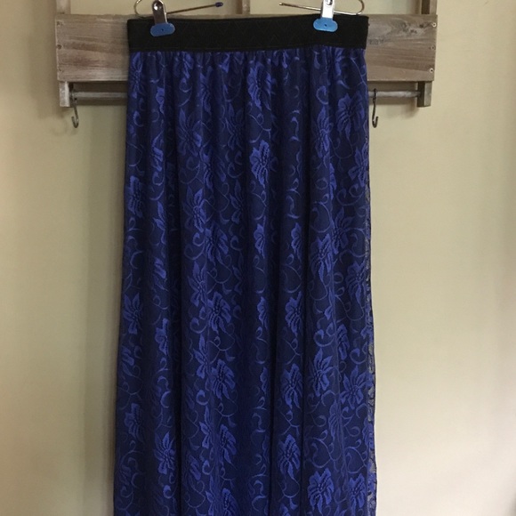 LuLaRoe Dresses & Skirts - LuLaRoe Lucy Skirt