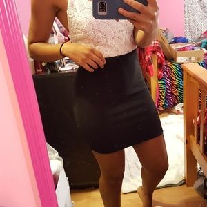 black pencil skirt