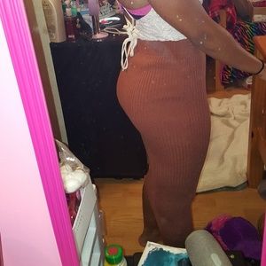 knee long burnt orange knit skirt