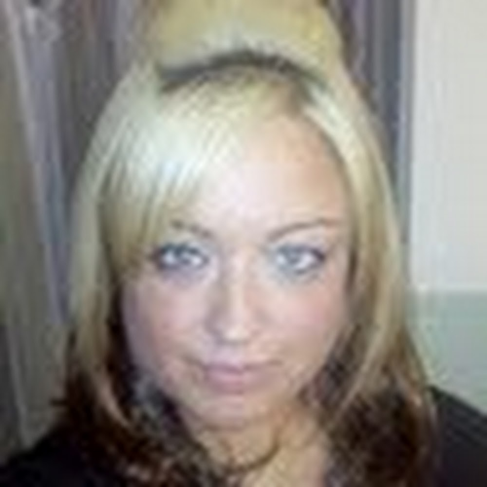 Meet your Posher, Monika