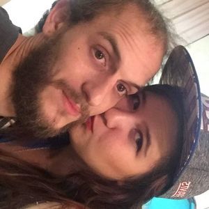 Meet your Posher, Gena