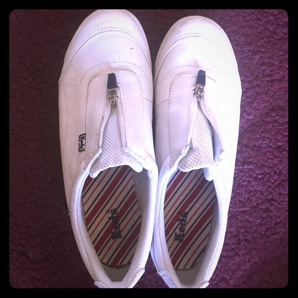 Ked's zip top tennis shoes size 8.5