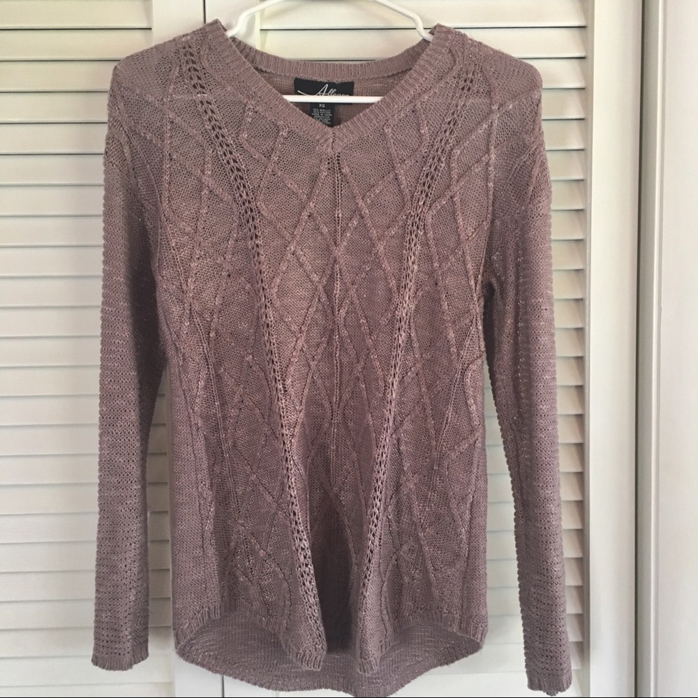 Lavender XS Crew Neck Knit Sweater