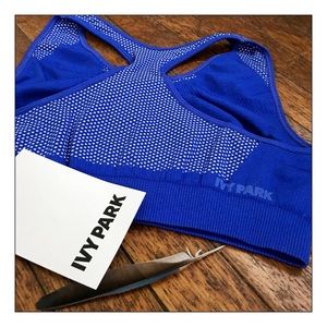 Ivy Park Seamless Racerback Seamless Sports Bra