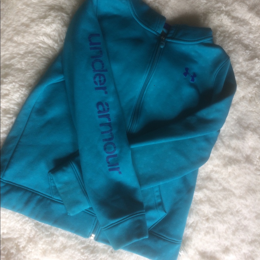Under armor sweatshirt