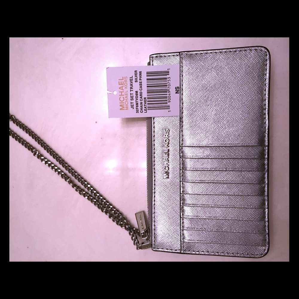 NWT Michael Kors wallet/phone carrying case