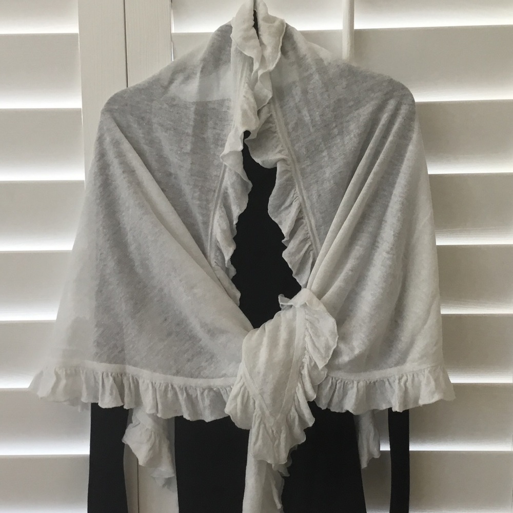 White Linen Shaw