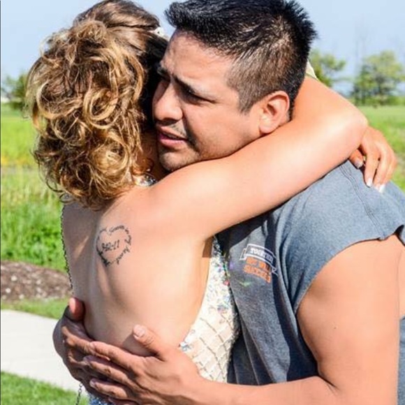 Prom dress - Picture 3 of 3