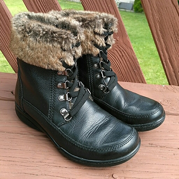 clarks ladies fur lined boots