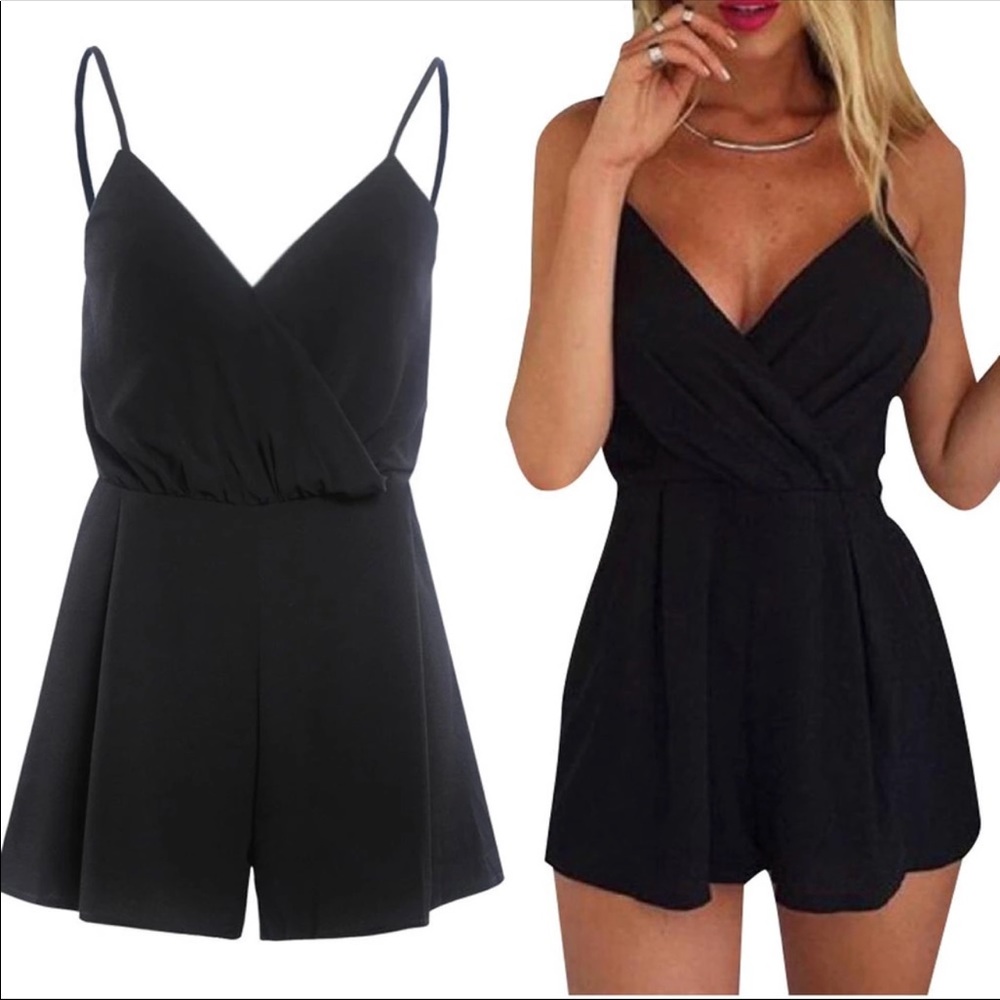 Sexy Low Cut Spaghetti Strap Lace Romper - Picture 2 of 5