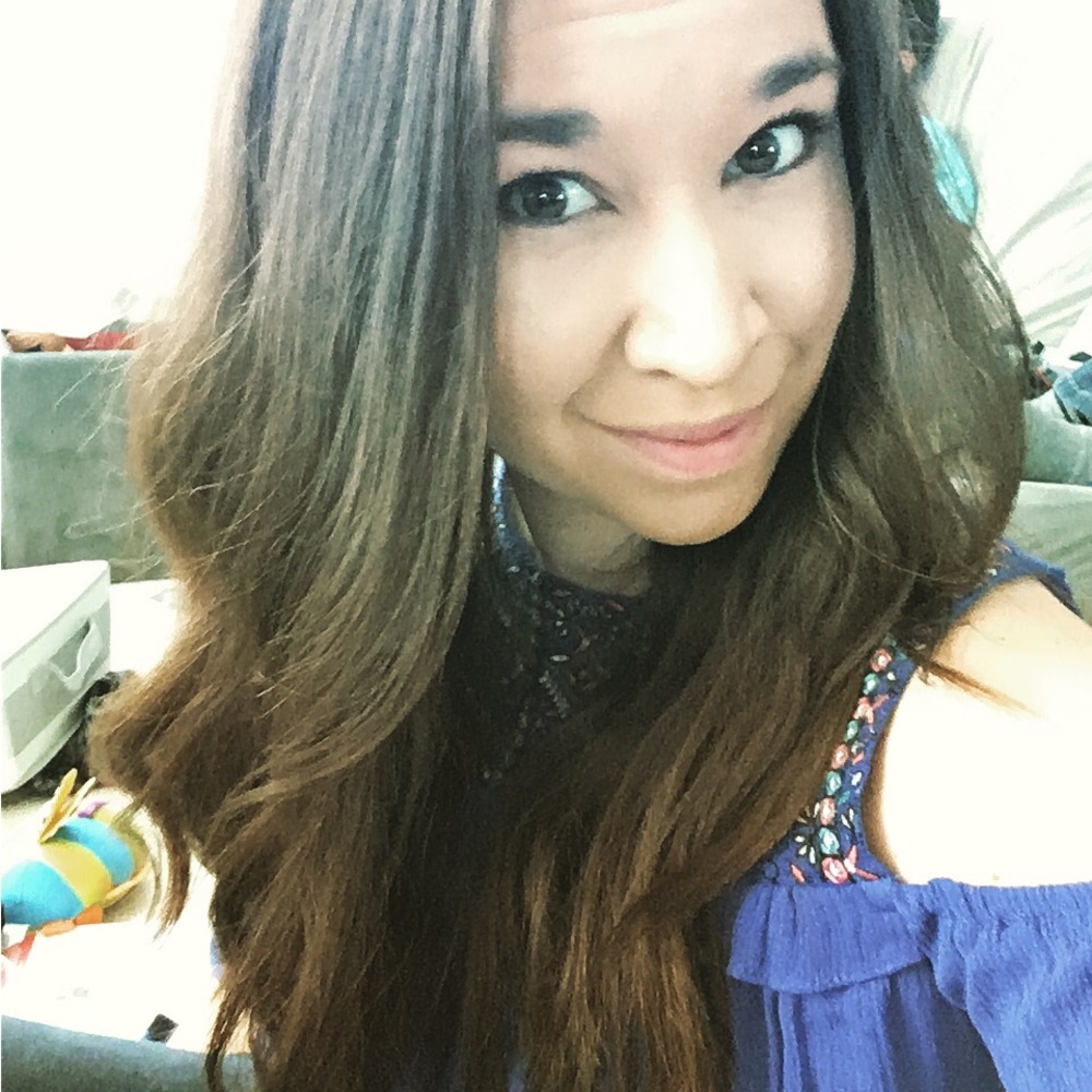 Meet your Posher, Alexandra