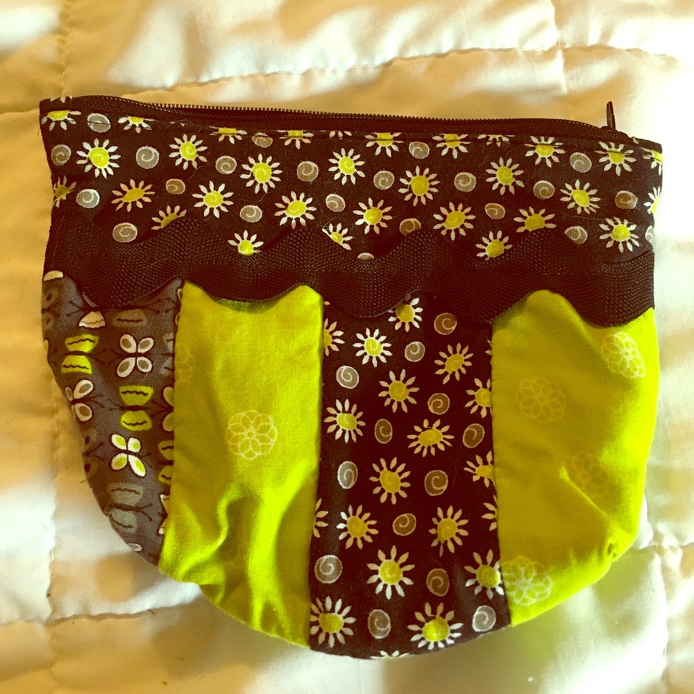 Homemade Zip Up Make Up Bag