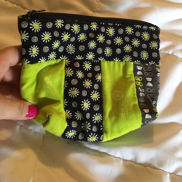 Homemade Zip Up Make Up Bag - Picture 4 of 4