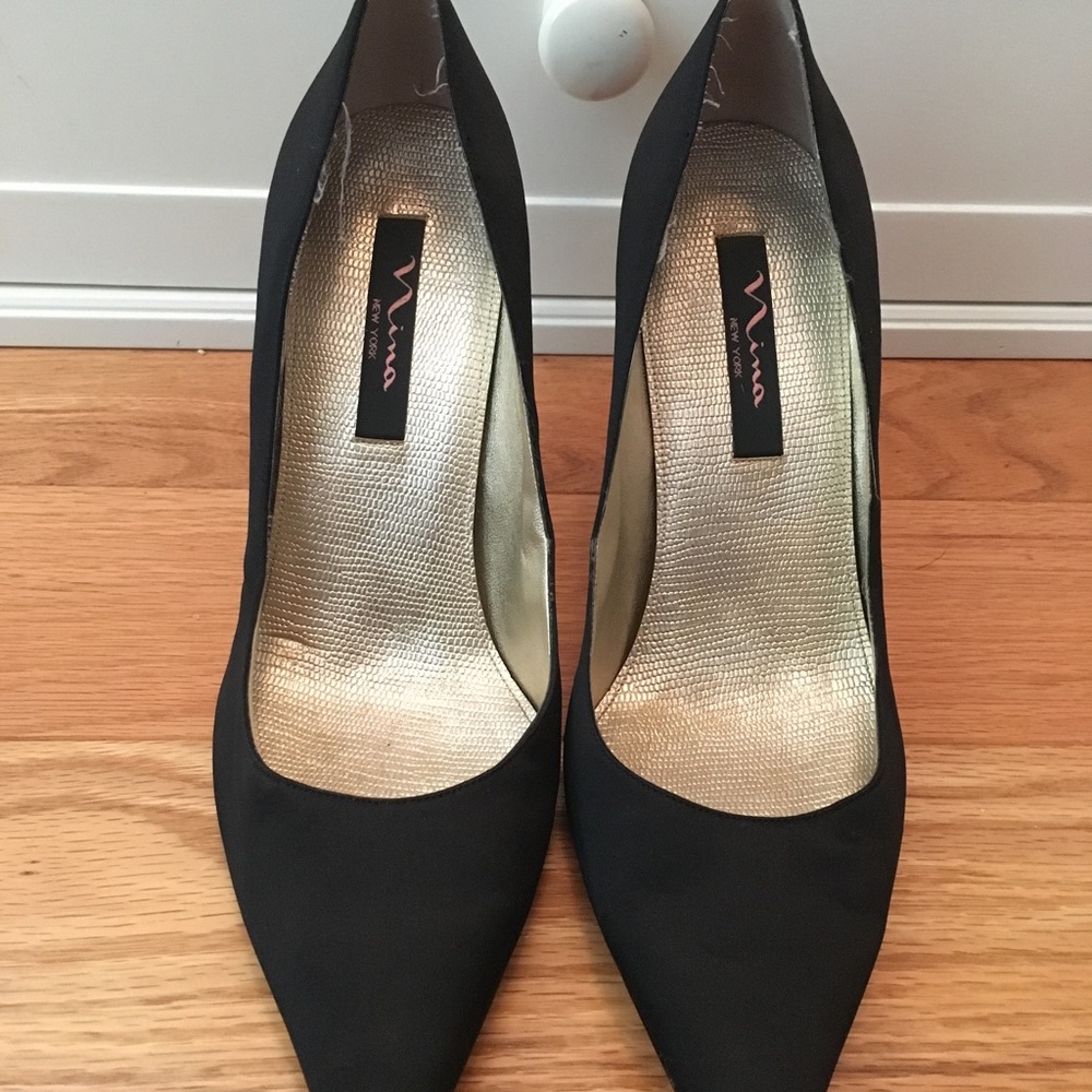 Nina Pointed Toe Black Heels