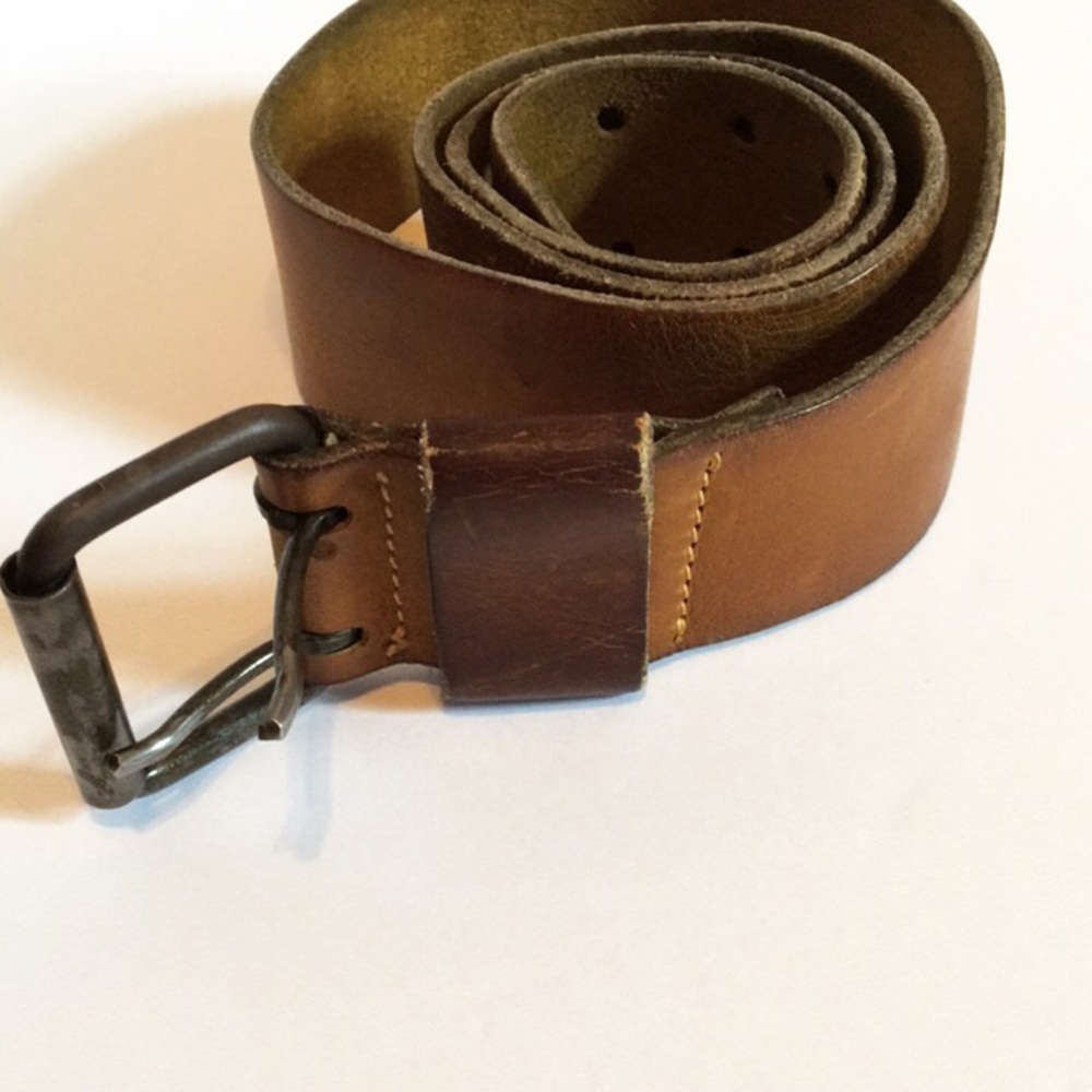 Men genuine leather belt in Carmel