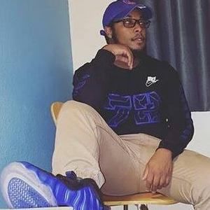 Meet your Posher, Adrian