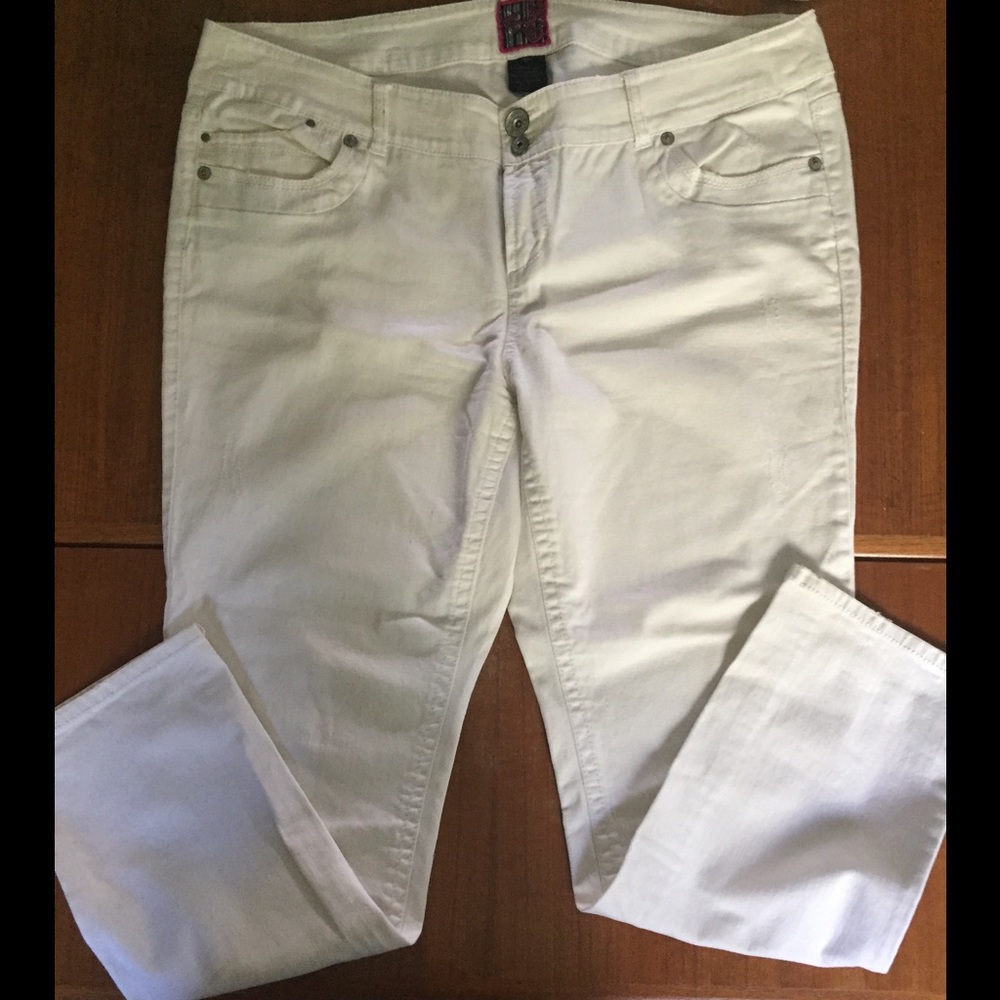 Torrid Denim Women's White Jeans Size 20
