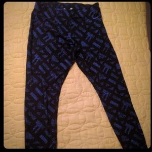 WOMEN'S BLUE NIKE LOGO DRI-FIT LEGGINGS (Medium)