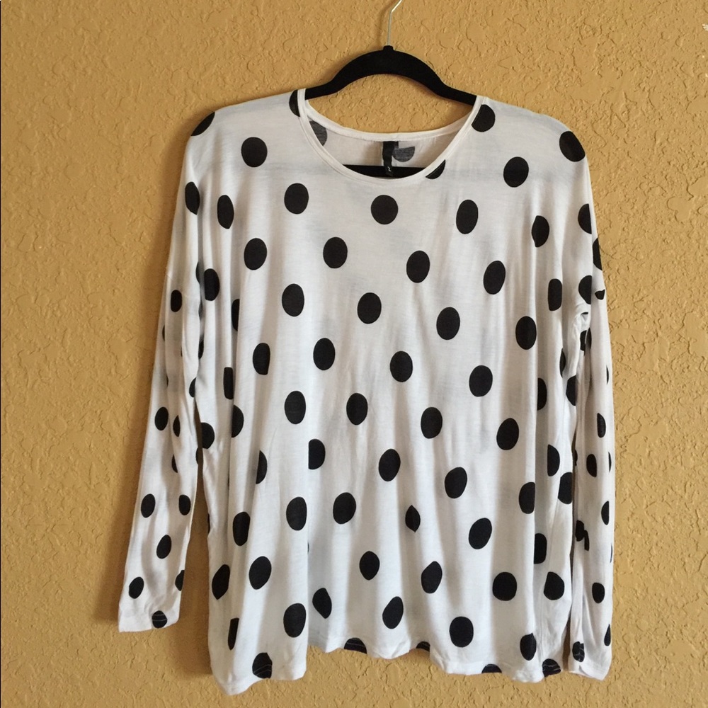 H&M polka dot long sleeve black white tee top