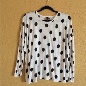 H&M polka dot long sleeve black white tee top