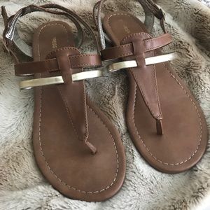 Express Sandals