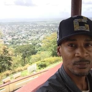 Meet your Posher, Darrell