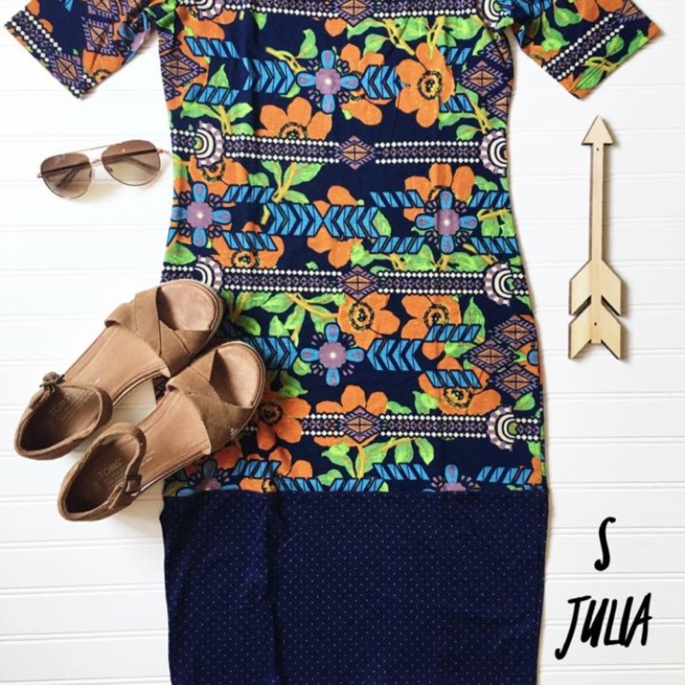 LuLaRoe Julia BNWT