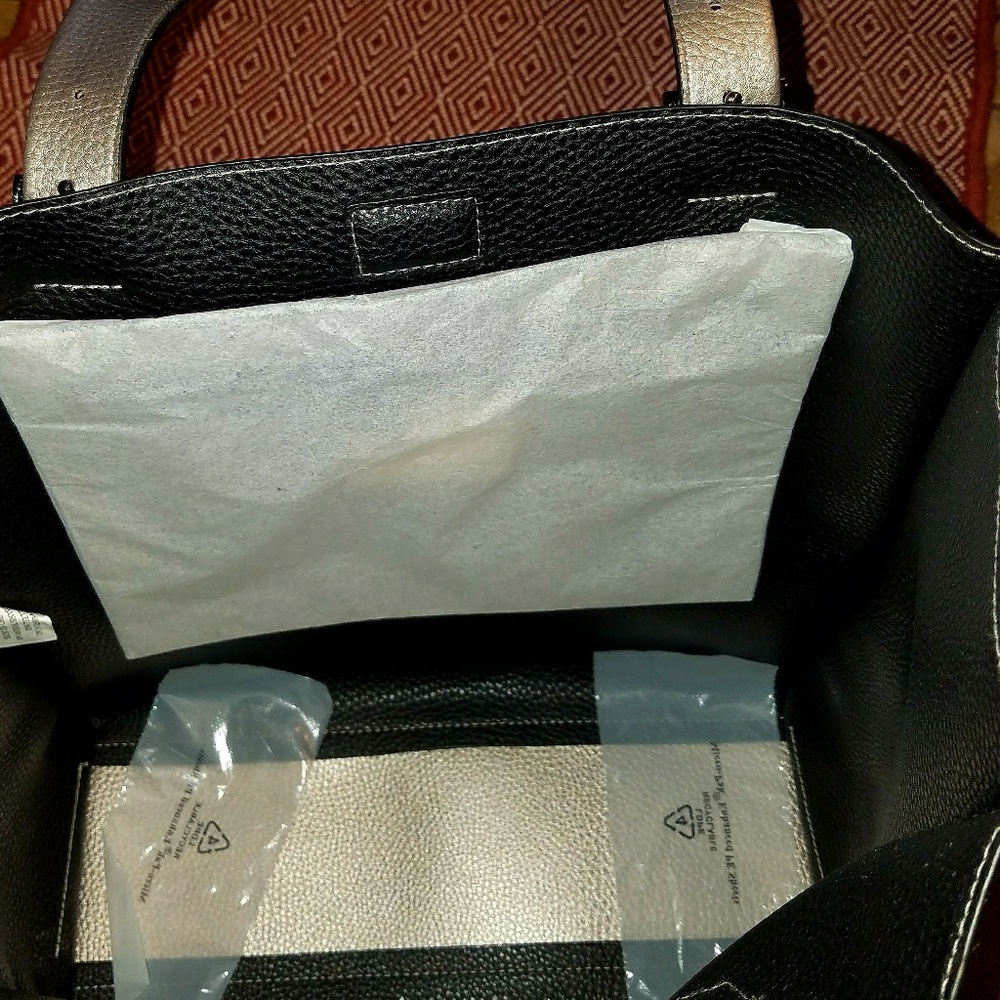 Silver tote - Picture 3 of 5