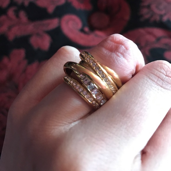 Swarovski Jewelry - NWT SWAROVSKI RING 💍✨
