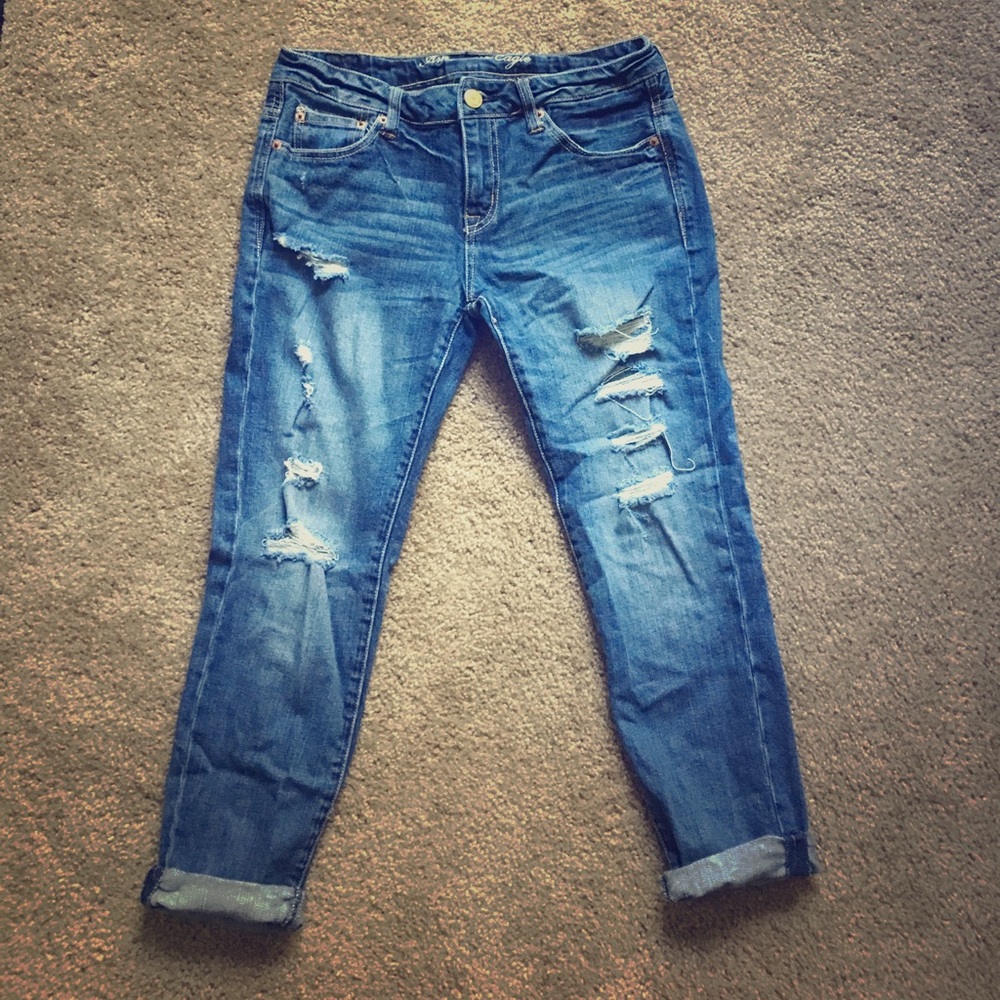 AE Boyfriend Jeans
