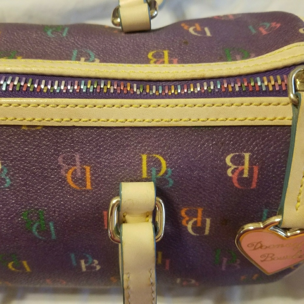 Dooney and Bourke barrel bag